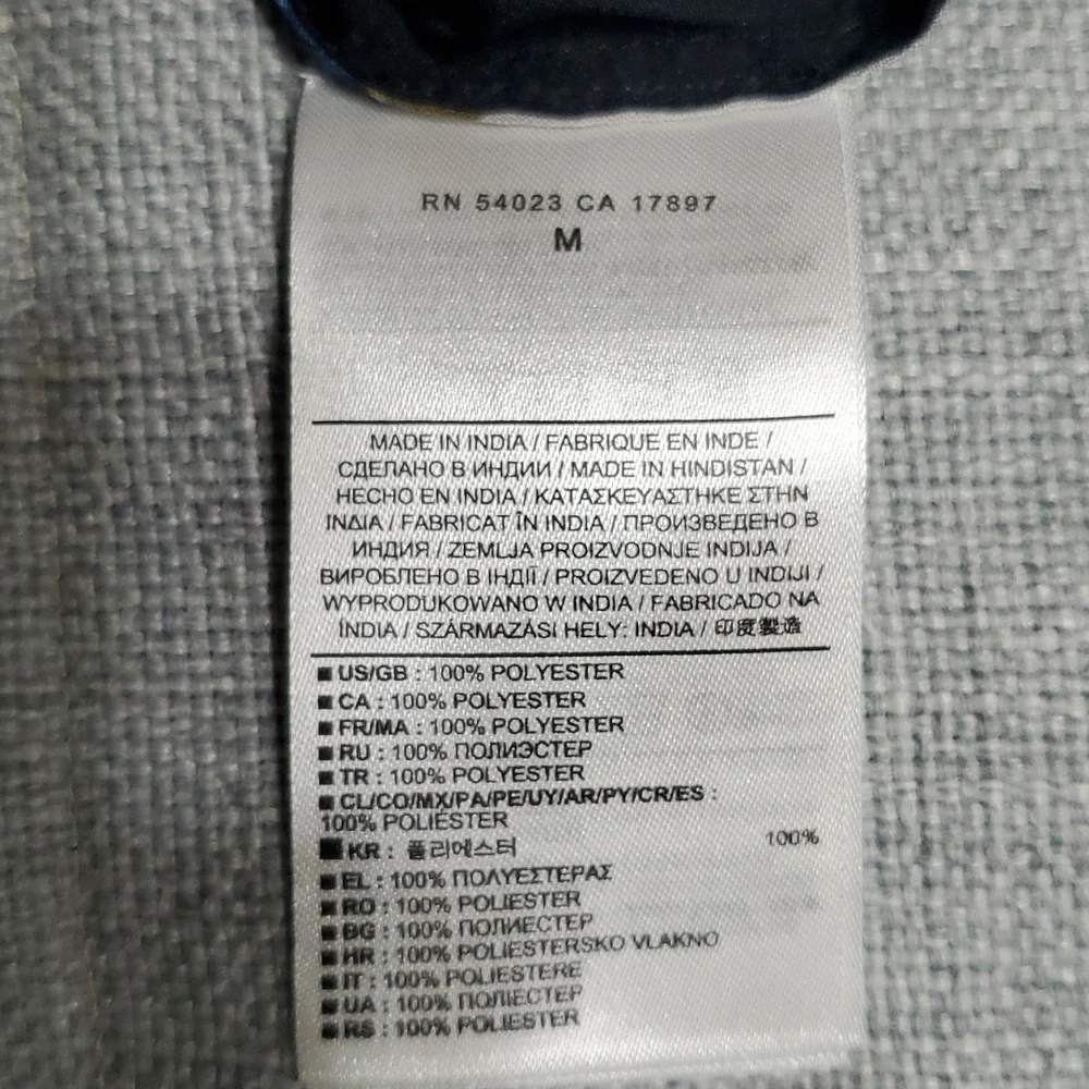 Ladies top - Picture 5 of 6